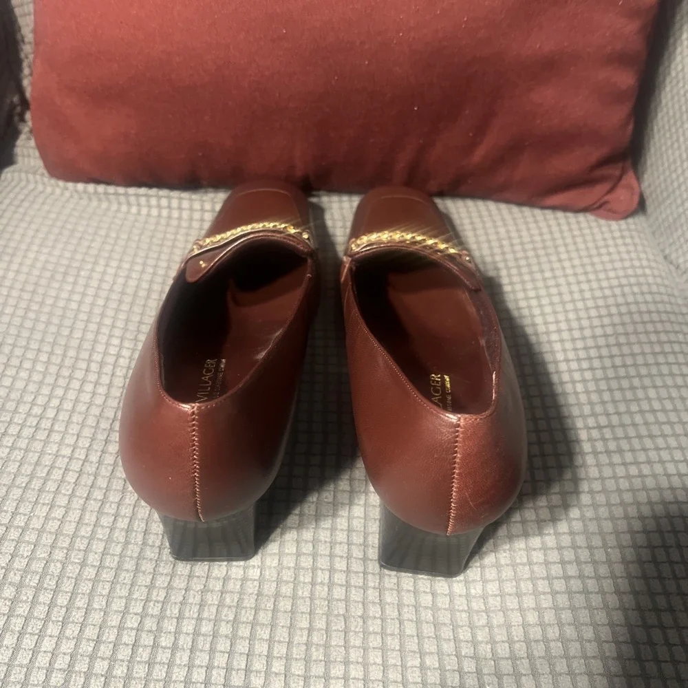 Villager A Liz Claiborne Company Shoes Size 8.5
